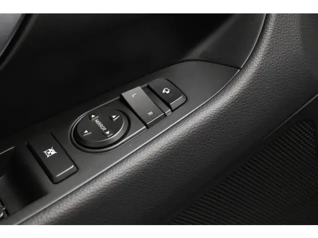 Hyundai i30 1.0 T-GDi MHEV N-line 2024 Hybride Benzine 26