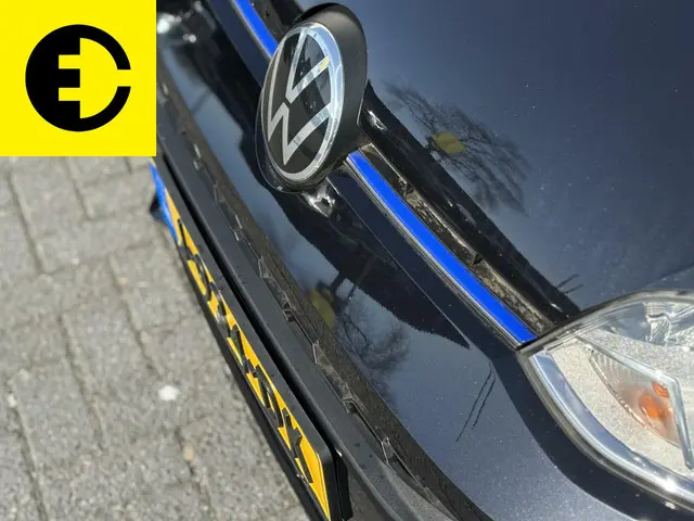 Volkswagen e-up! 2
