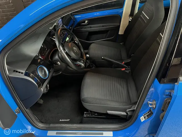 Volkswagen up! 1.0 high up! BlueMotion 2014 Benzine 12