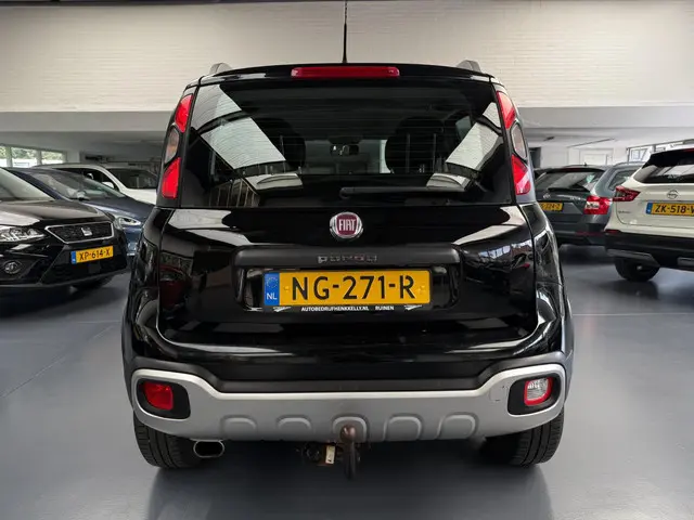 Fiat Panda 0.9 TwinAir 4x4 Cross 2017 Benzine 12