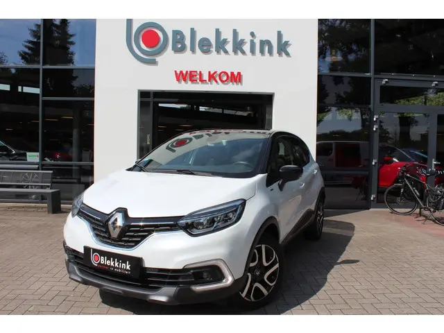 Renault Captur 1.2 TCe Bose 2017 Benzine 2