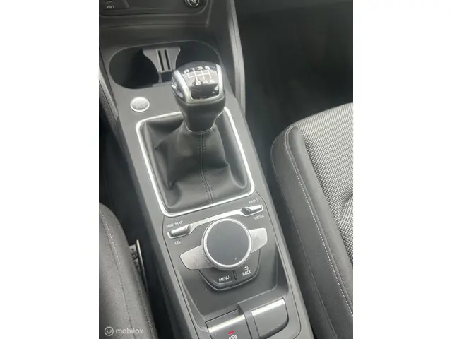 Audi Q2 30 TDI S Edition 2024 Diesel 12