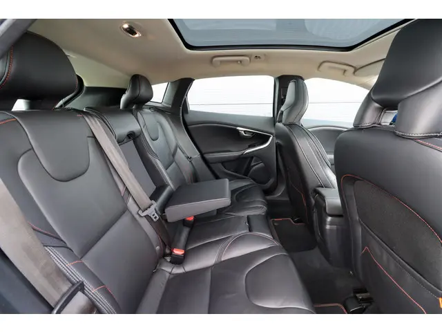 Volvo V40 2.0 D4 Ocean Race Business 2014 Diesel 8