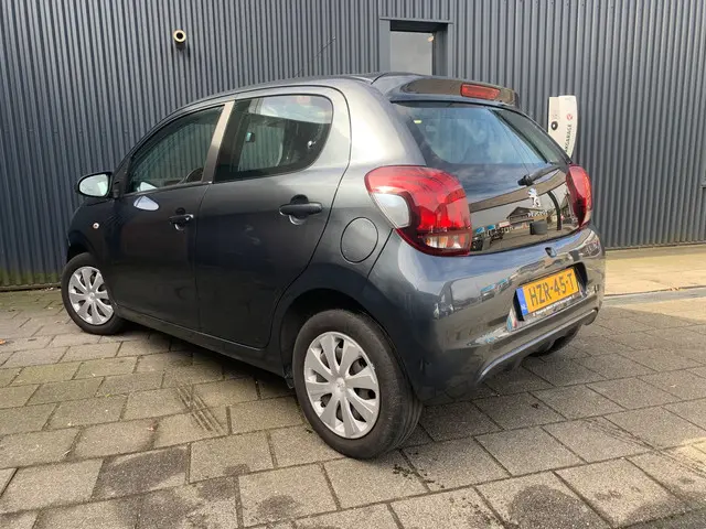 Peugeot 108 1.0 e-VTi Active 2017 Benzine 4