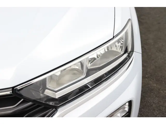 Volkswagen T-Roc 1.5 TSI Style Business 2021 Benzine 10