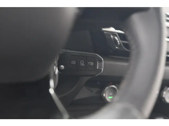 Citroën ë-C4 Feel Pack 50 kWh 2023 Elektrisch 16