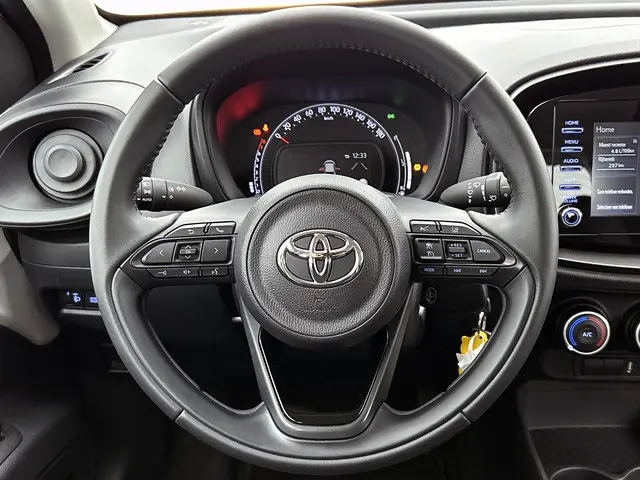 Toyota Aygo X 1.0 VVT-i S-CVT Play 2023 Benzine 20