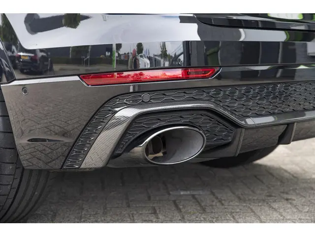Audi RSQ8 4.0 TFSI quattro 2021 Benzine 35