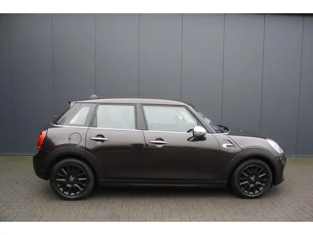 MINI One 2