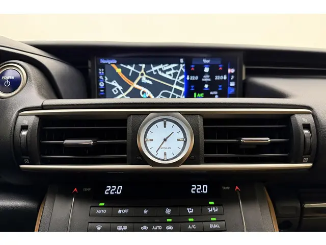 Lexus RC 300h F Sport Premium 2019 Hybride Benzine 31