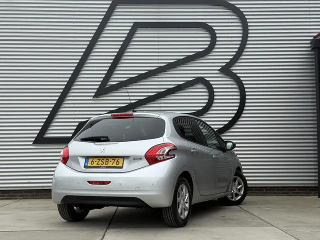 Peugeot 208 3