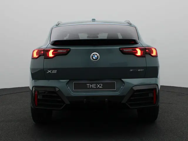 BMW X2 sDrive20i 2026 Benzine 5