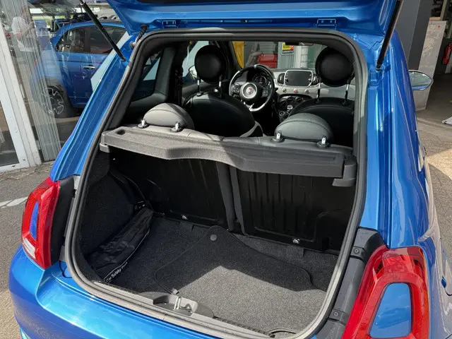 Fiat 500 1.0 Hybrid Rockstar 2021 Benzine 7