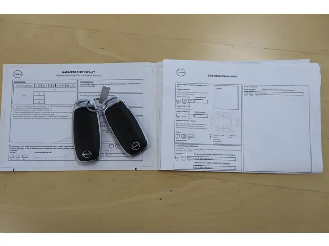 Nissan QASHQAI 1.3 MHEV Tekna Plus 2023 Benzine 16