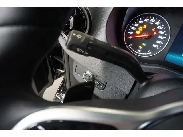 Mercedes-Benz Sprinter 211 1.9 CDI L2H2 FWD 2023 Diesel 23