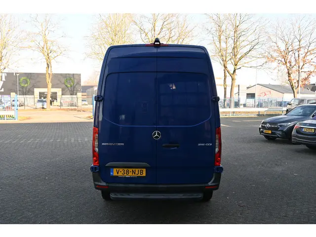 Mercedes-Benz Sprinter 315 CDI L2H2 RWD 2021 Diesel 13