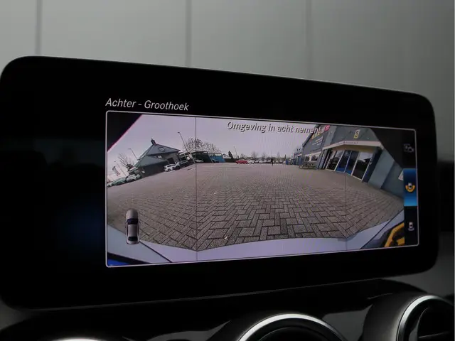 Mercedes-Benz C-Klasse 180 AMG-line 2019 Benzine 56