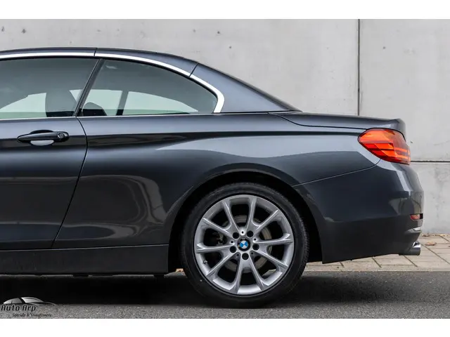 BMW 4 Serie Cabrio 428i 2014 Benzine 18