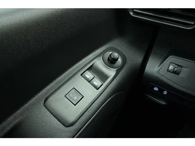 Peugeot Partner 1.5 BlueHDi S&S L1 2024 Diesel 16