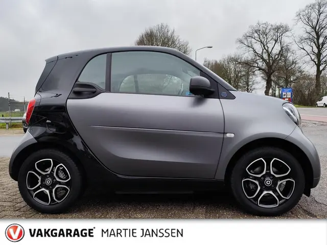 Smart Fortwo EQ Comfort PLUS 18 kWh - 2019 Elektrisch 4