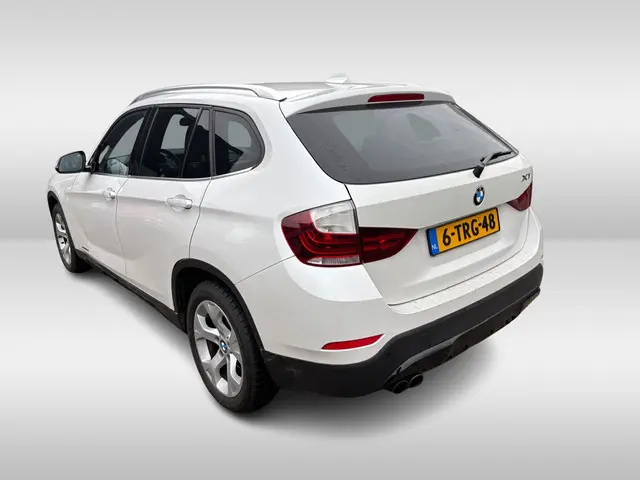 BMW X1 sDrive20i Limited Series 2014 Benzine 5