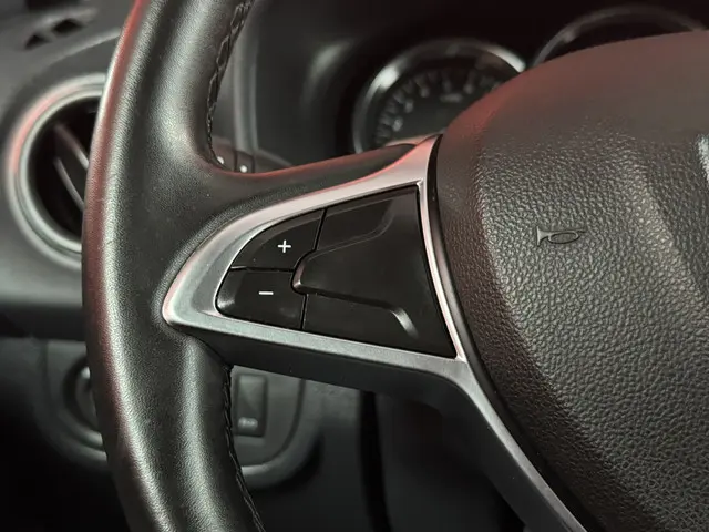 Dacia Logan MCV 0.9 TCe SL Royaal 2018 Benzine 30