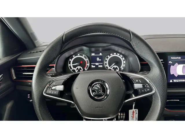 Škoda Scala 1.0 TSI Sport Business 2023 Benzine 19