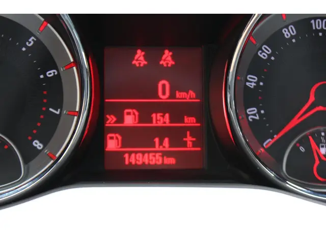 Opel ADAM 1.0 Turbo Slam 2015 Benzine 16