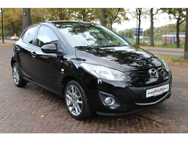 Mazda 2 1.3 Hanabi 2013 Benzine 6
