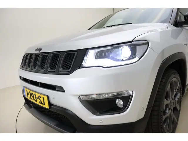 Jeep Compass 1.3T S 2020 Benzine 31