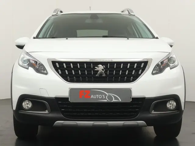 Peugeot 2008 1.2 PureTech Allure 2019 Benzine 8