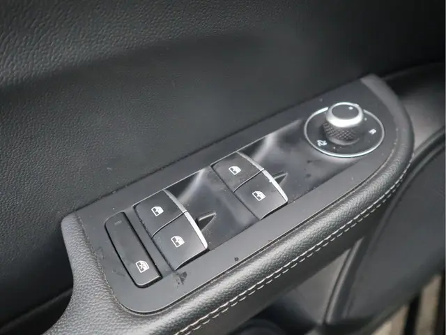 Alfa Romeo Giulia 2.0T Super 2018 Benzine 50