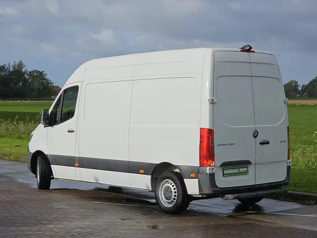Mercedes-Benz Sprinter 311 2018 Diesel 6
