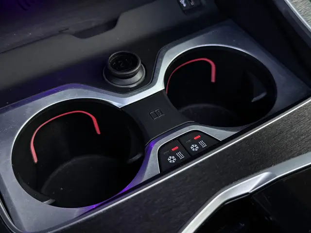 BMW X5 xDrive50e M SPORT 2023 Hybride Benzine 34