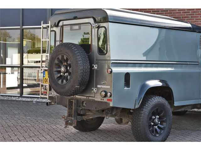 Land Rover Defender 110 2.2 TD4 Hard Top 2015 Diesel 22