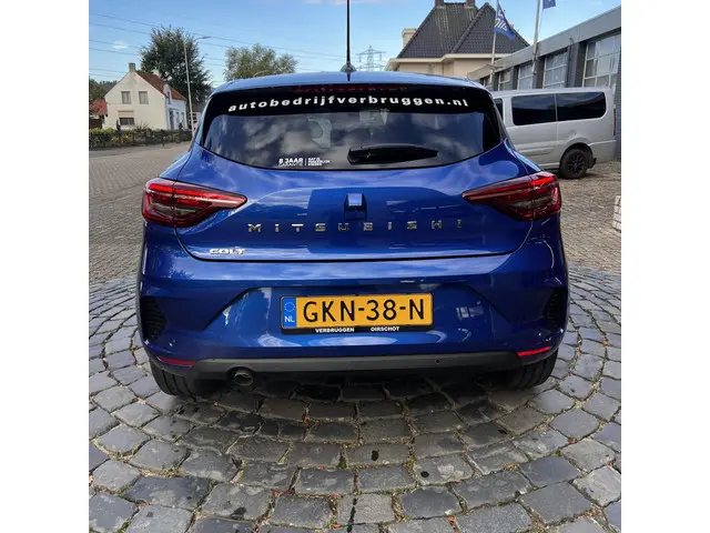 Mitsubishi Colt 1.0T Intense 2024 Benzine 25