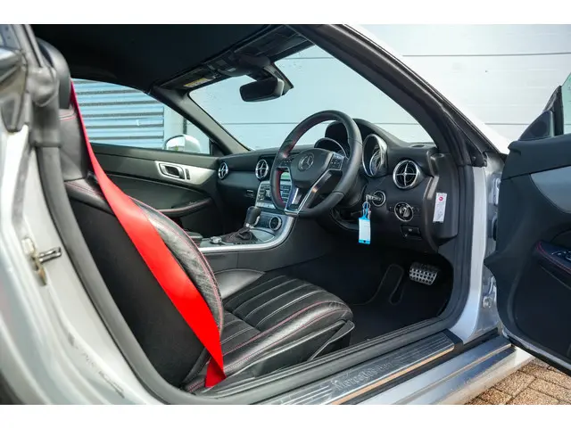 Mercedes-Benz SLK 200 2014 Benzine 10