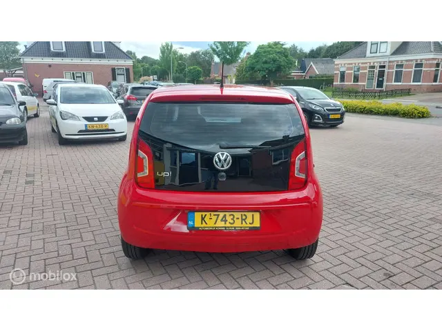 Volkswagen up! 1.0 move up! BlueMotion 2016 Benzine 4
