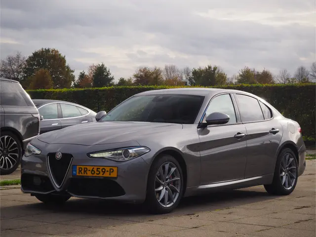 Alfa Romeo Giulia 3