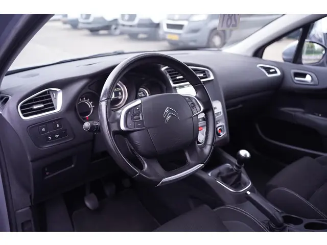 Citroën C4 1.6 BlueHDi Business 2017 Diesel 24