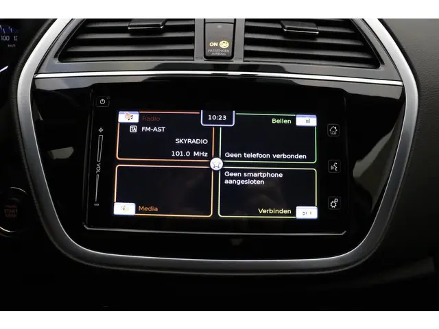 Suzuki S-Cross 1.4 Boosterjet Exclusive 2017 Benzine 23