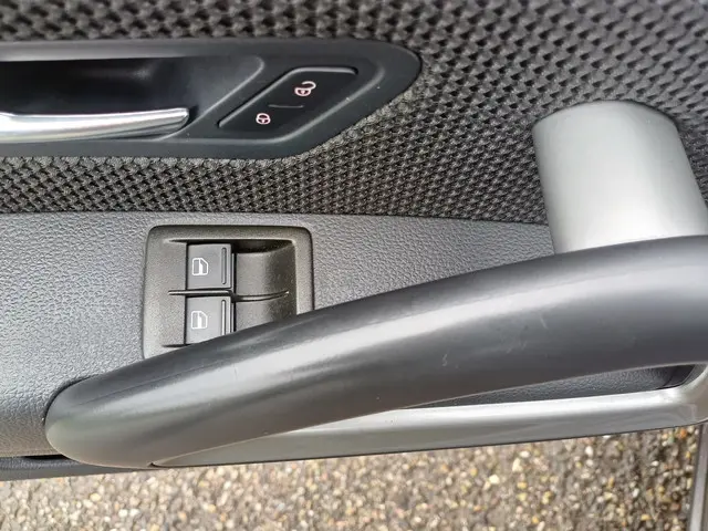 Volkswagen Scirocco 1.4 TSI Highline 2013 Benzine 22