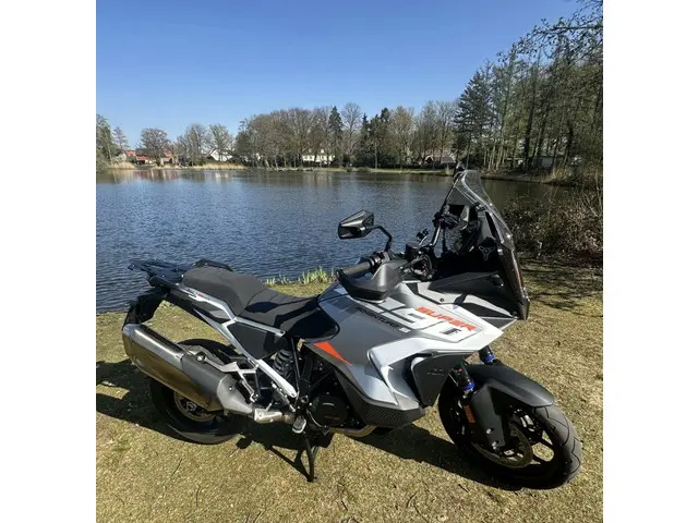 KTM 1290 2