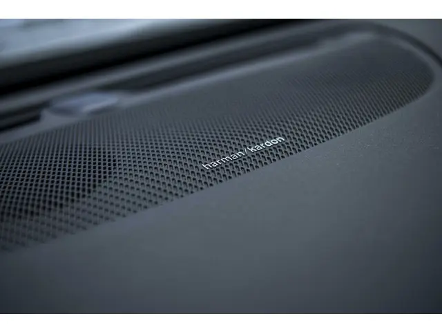 Volvo S60 2.0 B4 Plus Dark 2023 Benzine 32