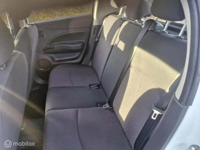 Mitsubishi Space Star 1.0 Active 2019 Benzine 13