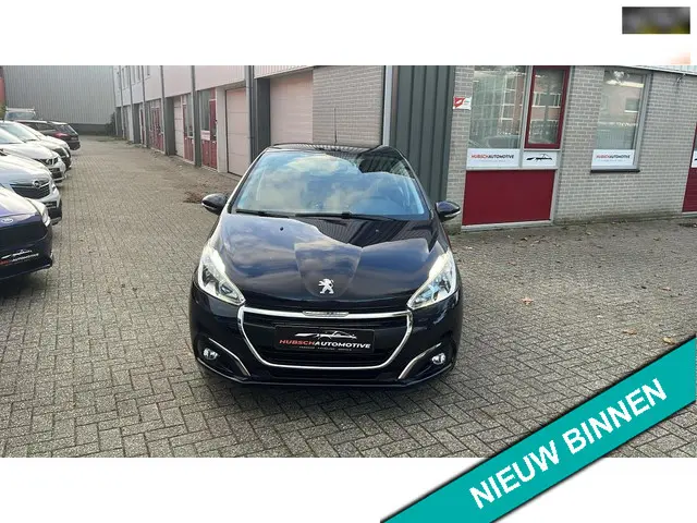 Peugeot 208 1.2 PureTech Blue Lion 2018 Benzine