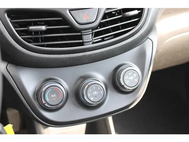 Opel KARL 1.0 ecoFLEX Edition 2017 Benzine 21