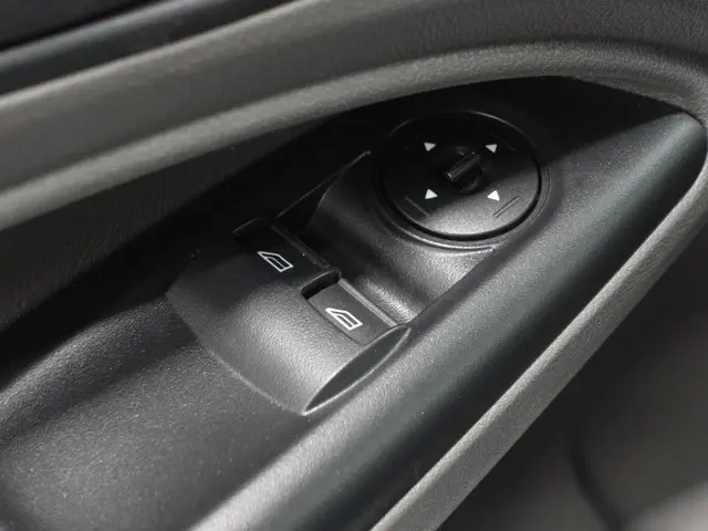 Ford Transit Connect 1.5 EcoBlue L2 Trend 2023 Diesel 30