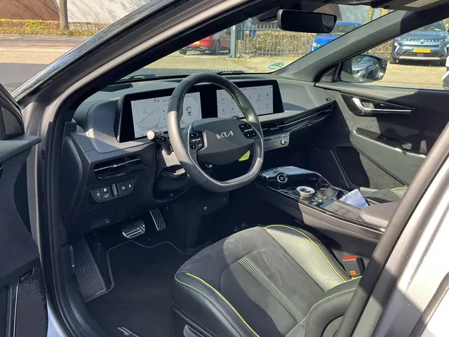 Kia EV6 GT AWD 77.4 kWh 2024 Elektrisch 16