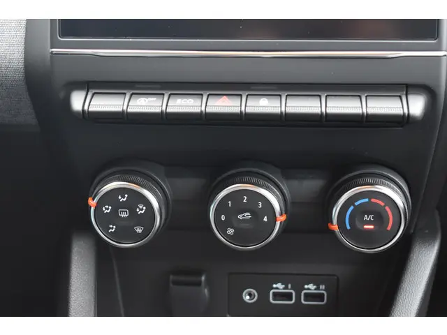 Renault Clio TCe 90 GPF evolution 2024 Benzine 16
